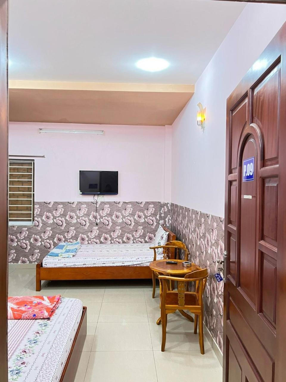Khach San Khanh Du - Khanh Du Hotel Bien Hoa Bagian luar foto